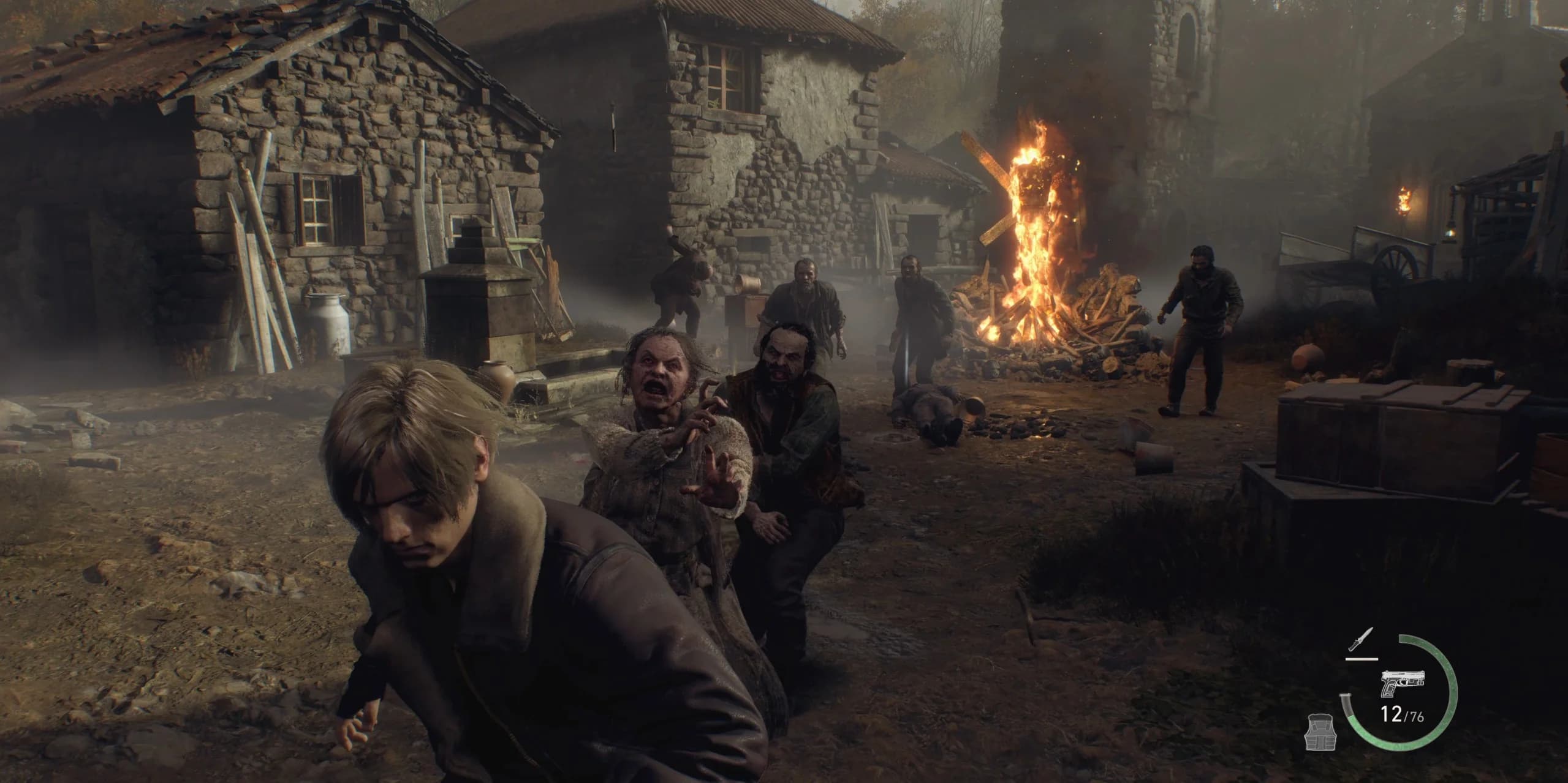 Leon in the village during active combat, with approaching Ganados.